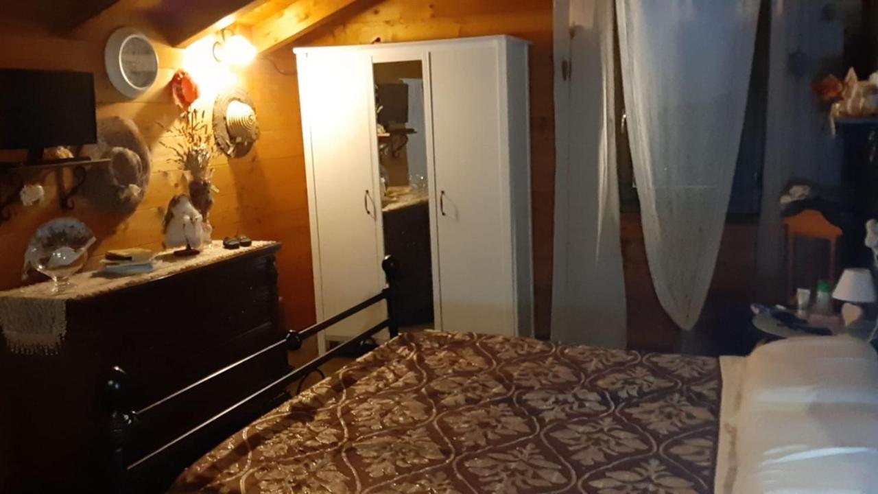 B&b Villa sorriso San Benedetto Val di Sambro Exteriör bild